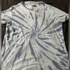 VS Pink type dye shirt